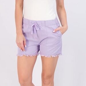 NWOT women plus size shorts. Size XXL